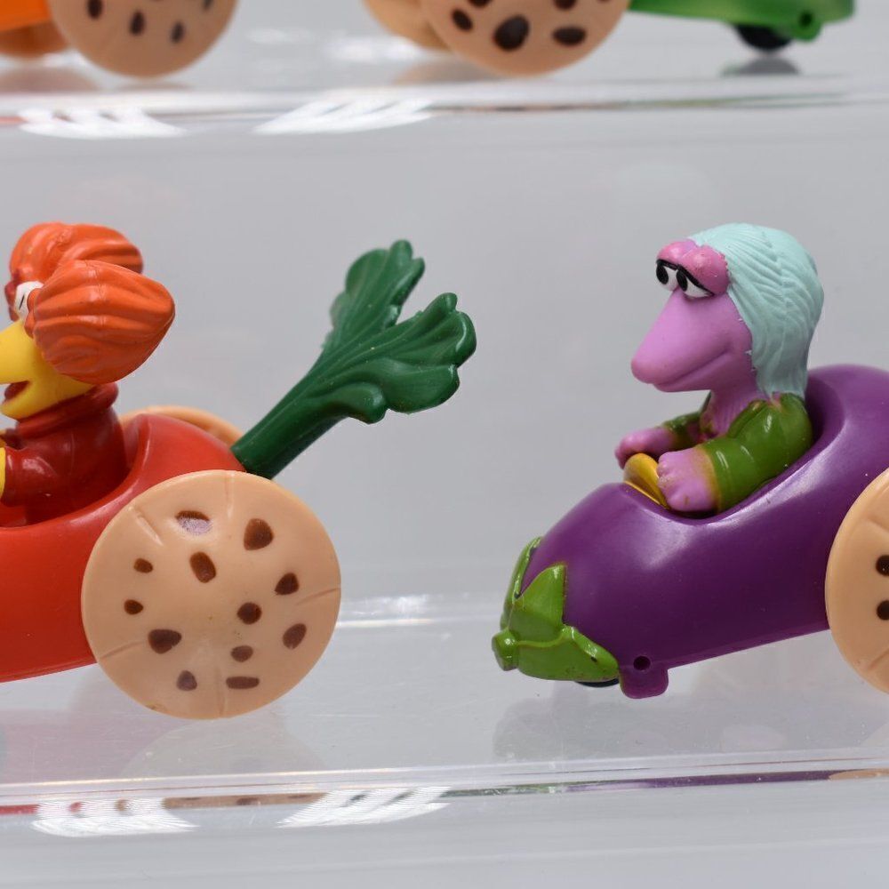 Vintage Toys, Fraggle Rock McDonald's Mokey Gogo Carrot Car Push Along Racers - Picture 8 of 8